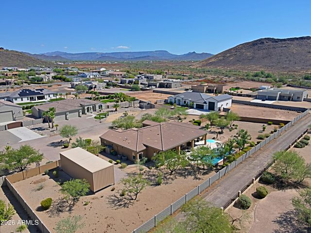 2827 W HERE TO THERE Drive, Phoenix, AZ 85086