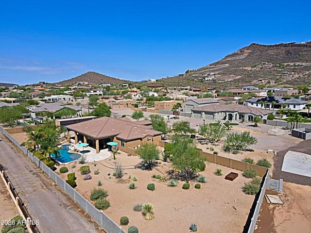2827 W HERE TO THERE Drive, Phoenix, AZ 85086
