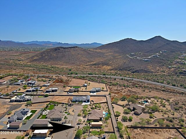 2827 W HERE TO THERE Drive, Phoenix, AZ 85086