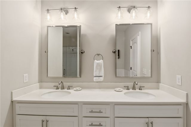 203 Mariners Circle, St Simons Island, GA 31522