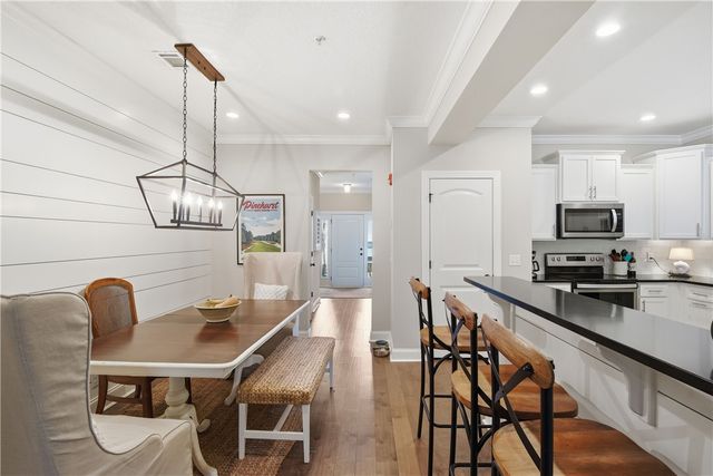 203 Mariners Circle, St Simons Island, GA 31522