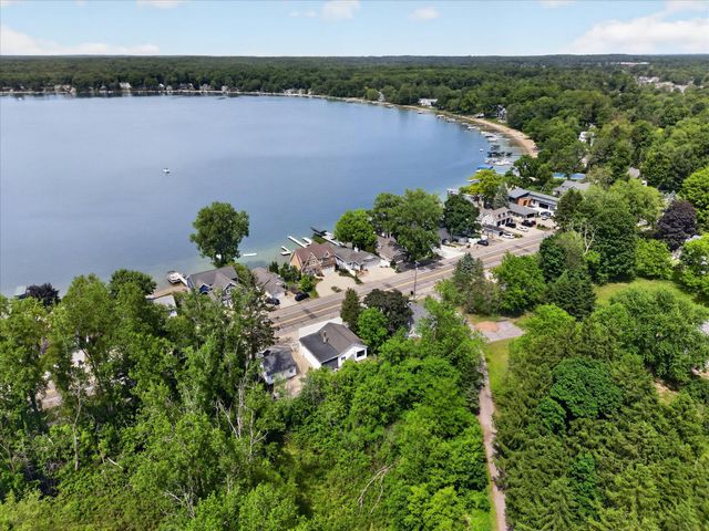 7235 Belding Road Ne, Cannon Twp, MI 49341