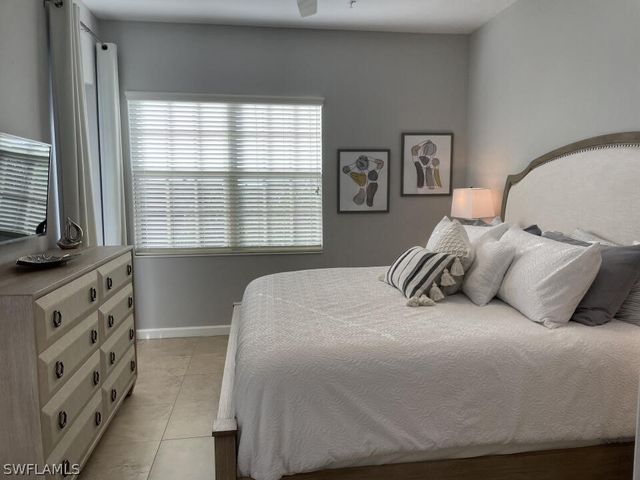 8597 Via Garibaldi CIR 301, Estero, FL 33928