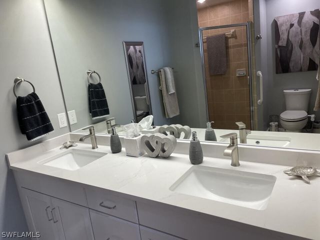 8597 Via Garibaldi CIR 301, Estero, FL 33928