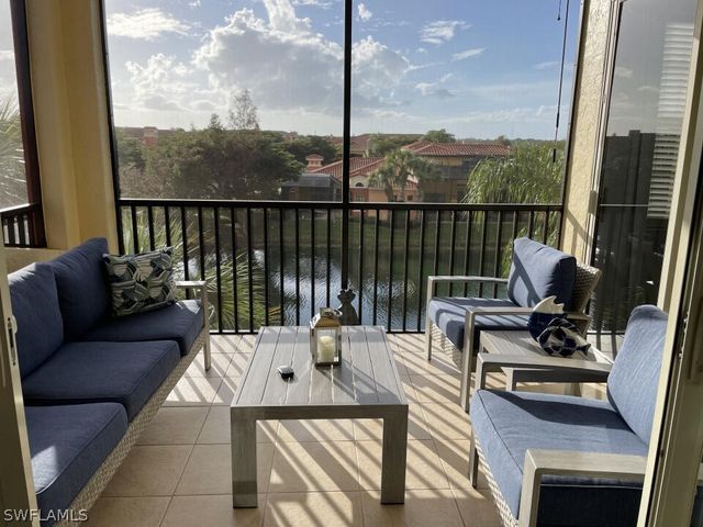 8597 Via Garibaldi CIR 301, Estero, FL 33928