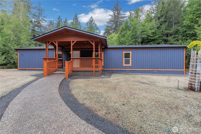 2074 W Cloquallum Road, Shelton, WA 98584