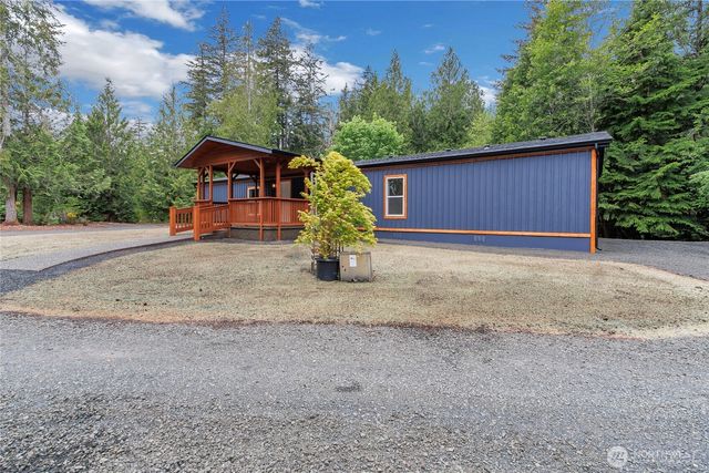 2074 W Cloquallum Road, Shelton, WA 98584