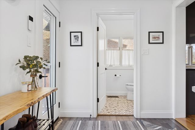 275 W North Avenue, Elmhurst, IL 60126