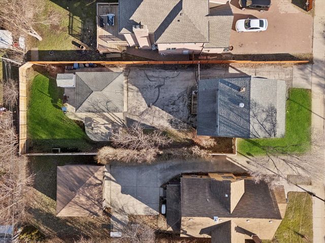 275 W North Avenue, Elmhurst, IL 60126