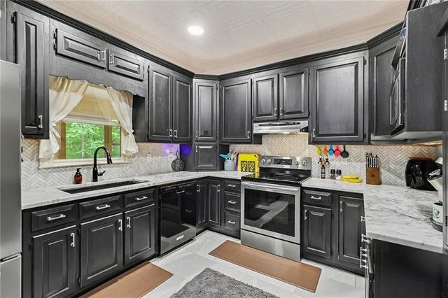 5735 E Ridge Drive, Douglasville, GA 30135
