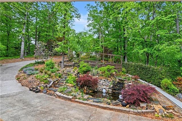 5735 E Ridge Drive, Douglasville, GA 30135