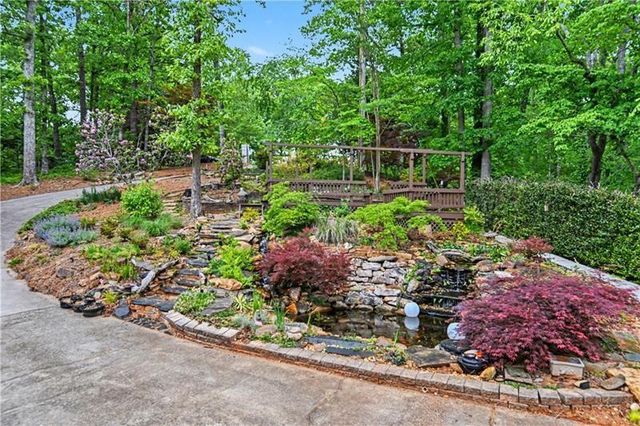 5735 E Ridge Drive, Douglasville, GA 30135