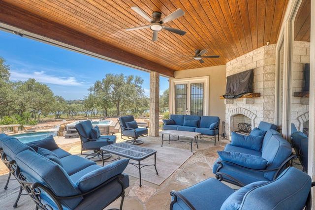 185 Shimmering Shore CT, Spring Branch, TX 78070