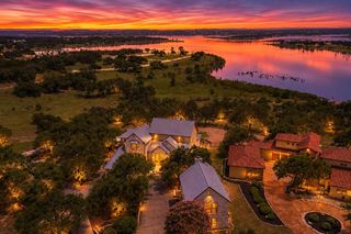 185 Shimmering Shore CT, Spring Branch, TX 78070