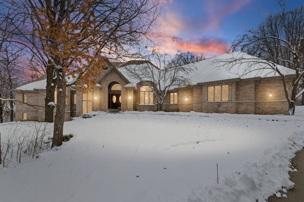 12137 Grandview Terrace, Apple Valley, MN 55124 — exterior