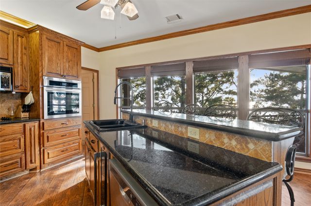 385 County Road 2610, Pittsburg, TX 75686