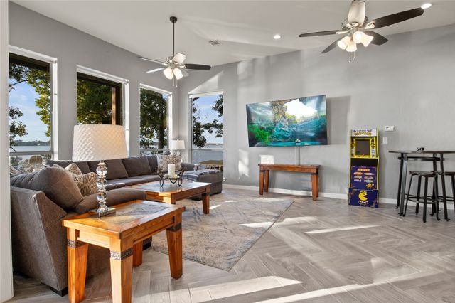 385 County Road 2610, Pittsburg, TX 75686