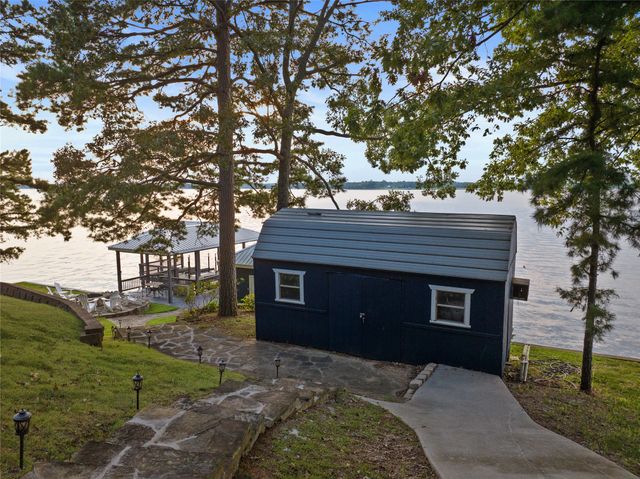 385 County Road 2610, Pittsburg, TX 75686