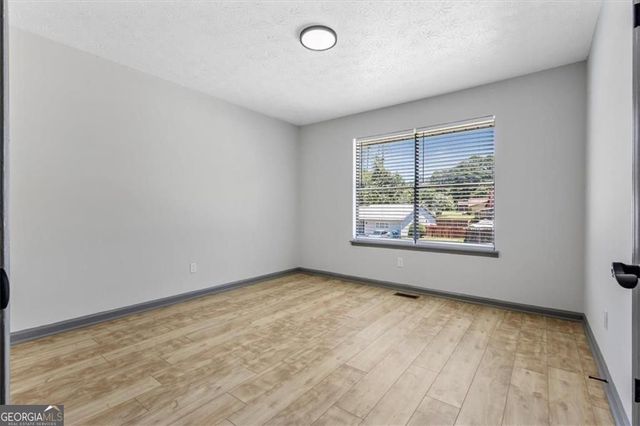 6685 Greenbower Lane, College Park, GA 30349