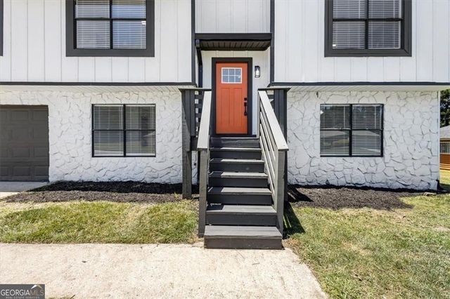 6685 Greenbower Lane, College Park, GA 30349