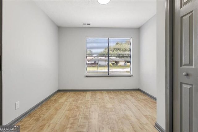 6685 Greenbower Lane, College Park, GA 30349