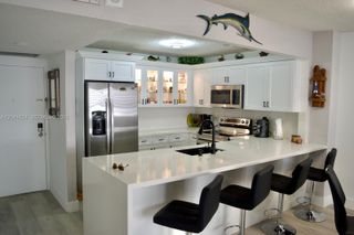 3725 S Ocean Drive 423, Hollywood, FL 33019