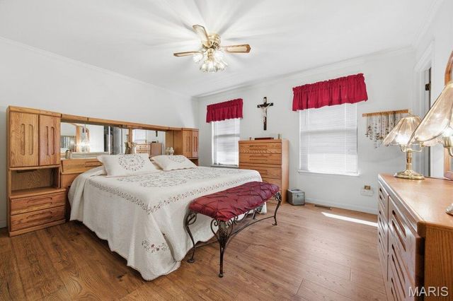 3801 Hermitage Lane, St Peters, MO 63376