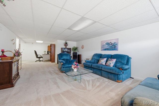 3801 Hermitage Lane, St Peters, MO 63376