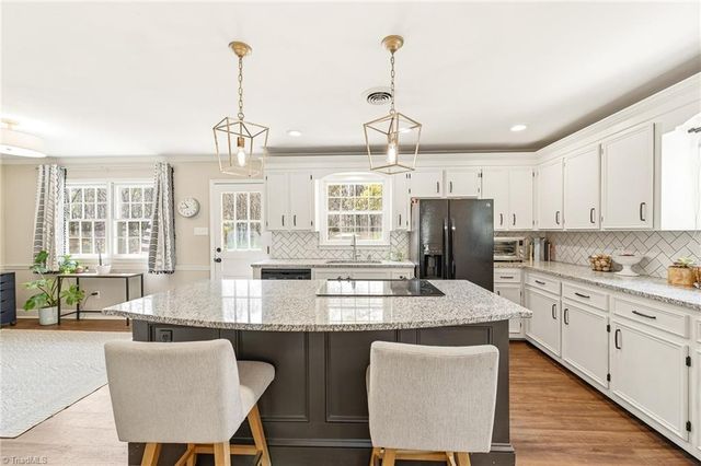 772 Lynn Dee Drive, Winston-salem, NC 27106