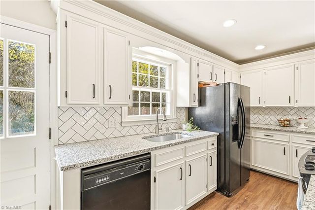 772 Lynn Dee Drive, Winston-salem, NC 27106