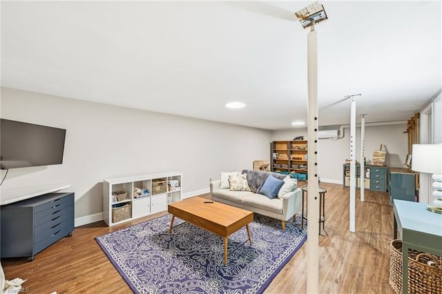 772 Lynn Dee Drive, Winston-salem, NC 27106