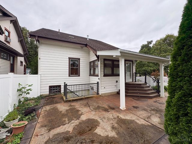 502 Hooven Avenue, Hamilton, OH 45015