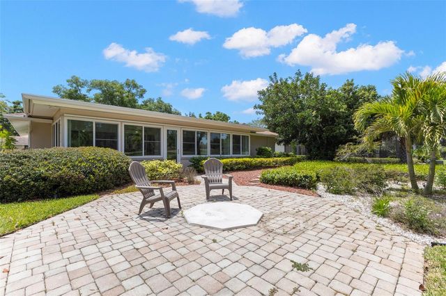 2836 QUAIL HOLLOW ROAD W, Clearwater, FL 33761