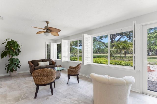 2836 QUAIL HOLLOW ROAD W, Clearwater, FL 33761