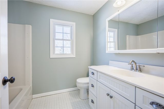 20 Ashwood Knoll, Chili, NY 14624