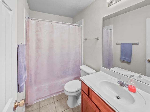 8828 King Ranch Drive, Cross Roads, TX 76227