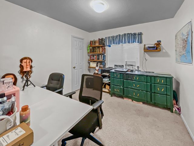 8828 King Ranch Drive, Cross Roads, TX 76227