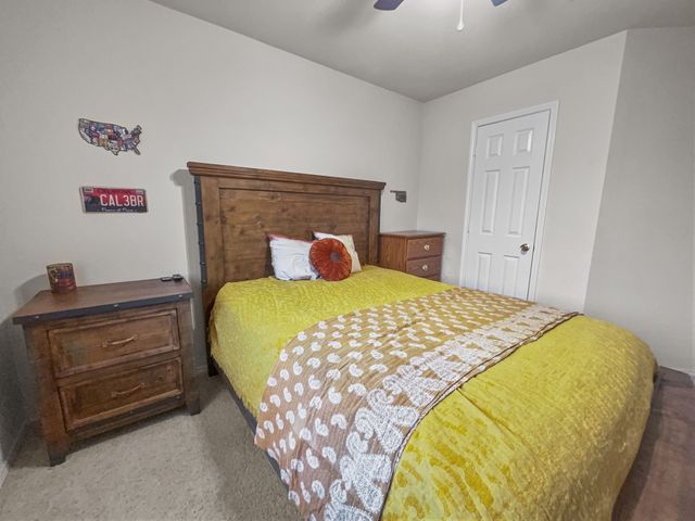 8828 King Ranch Drive, Cross Roads, TX 76227