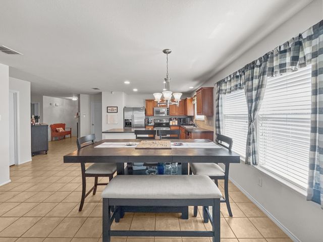 8828 King Ranch Drive, Cross Roads, TX 76227