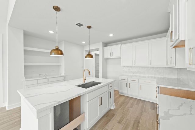 208 Yellow Rosewood Lane, New Caney, TX 77357