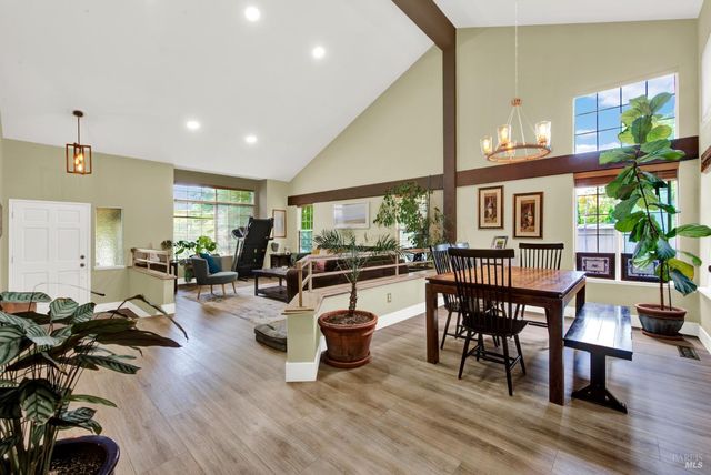 2469 Bay Hill Cir, Fairfield, CA 94534