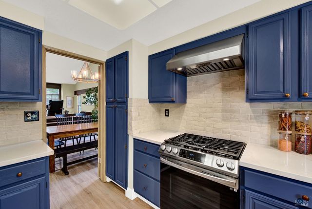 2469 Bay Hill Cir, Fairfield, CA 94534