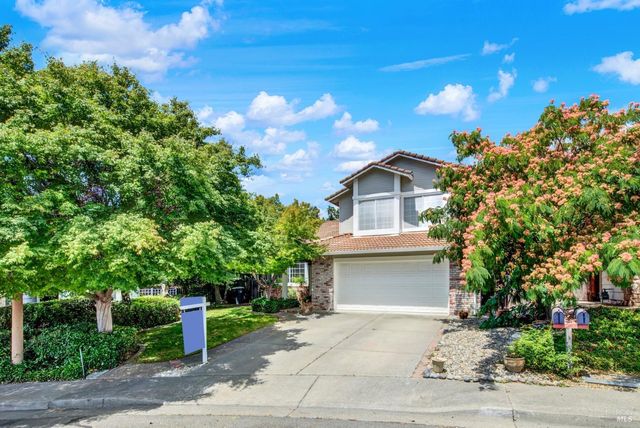 2469 Bay Hill Cir, Fairfield, CA 94534