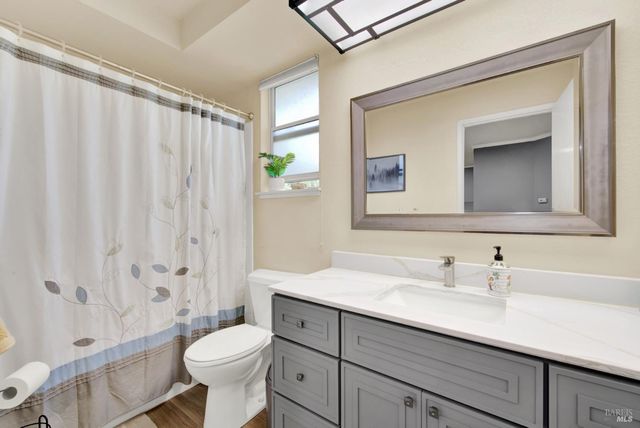 2469 Bay Hill Cir, Fairfield, CA 94534