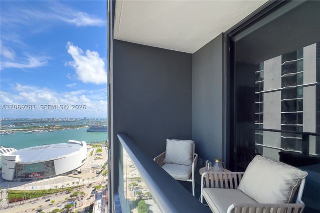 159 NE 6th St 3013, Miami, FL 33132