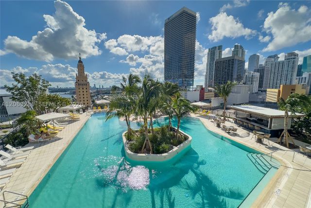 159 NE 6th St 3013, Miami, FL 33132