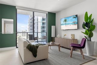 159 NE 6th St 3013, Miami, FL 33132