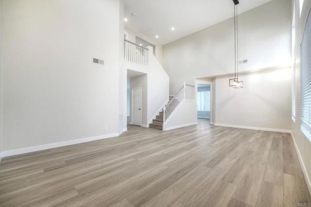 5698 Greenshade, San Diego, CA 92121