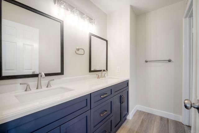 5698 Greenshade, San Diego, CA 92121