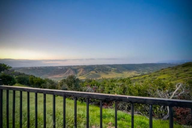 5698 Greenshade, San Diego, CA 92121